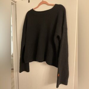 💎 Black 100% Crop Cashmere Sweater
